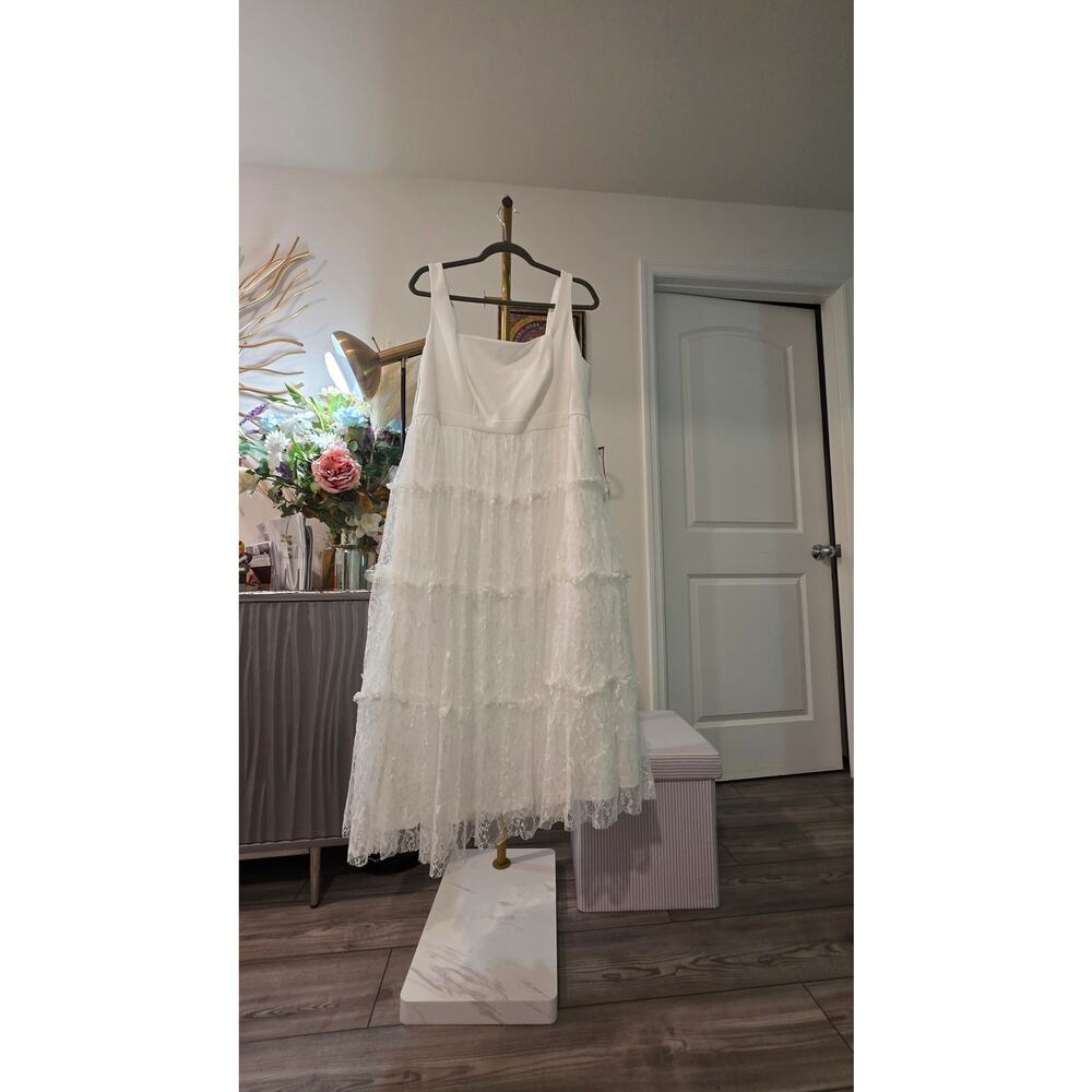 G-25 Adrianna Papell White Lace Tiered Dress Size 14W NWT Square‑Neck Midi - Picture 5 of 7
